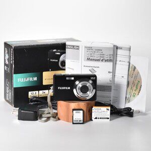 FUJIFILM FinePix J38 Digital Camera 12.2MP 3x Optical Zoom Video 32GB SD